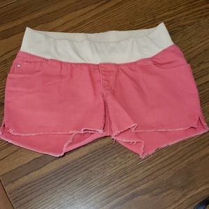 Maternity shorts